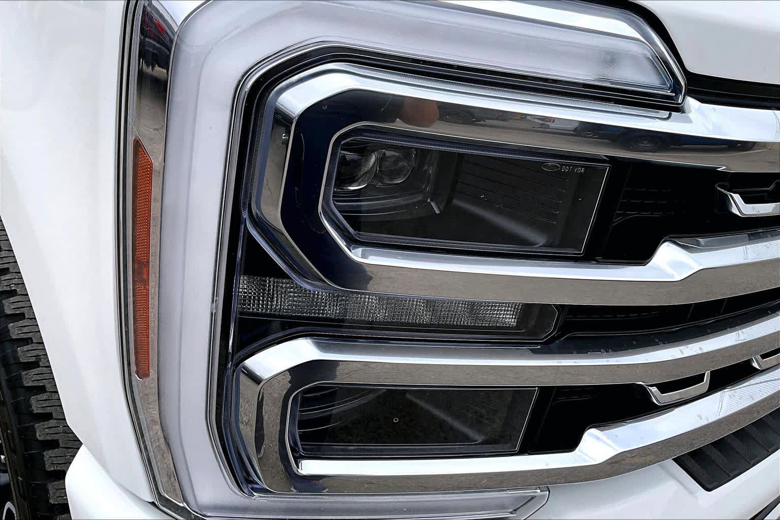 Certified 2024 Ford F350 Platinum image 27