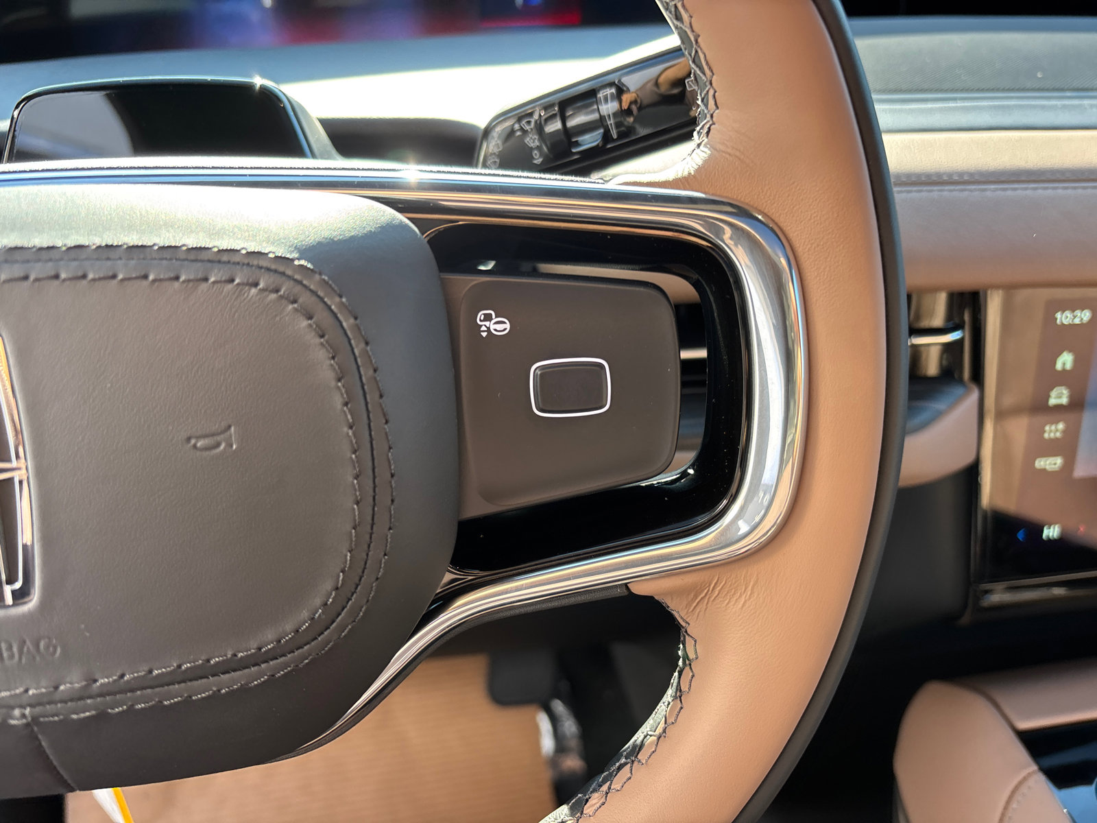 New 2025 Lincoln Navigator L Black Label image 17