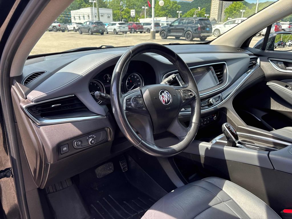 Used 2021 Buick Enclave Essence w/ Sport Touring Edition AWD/4WD image 13