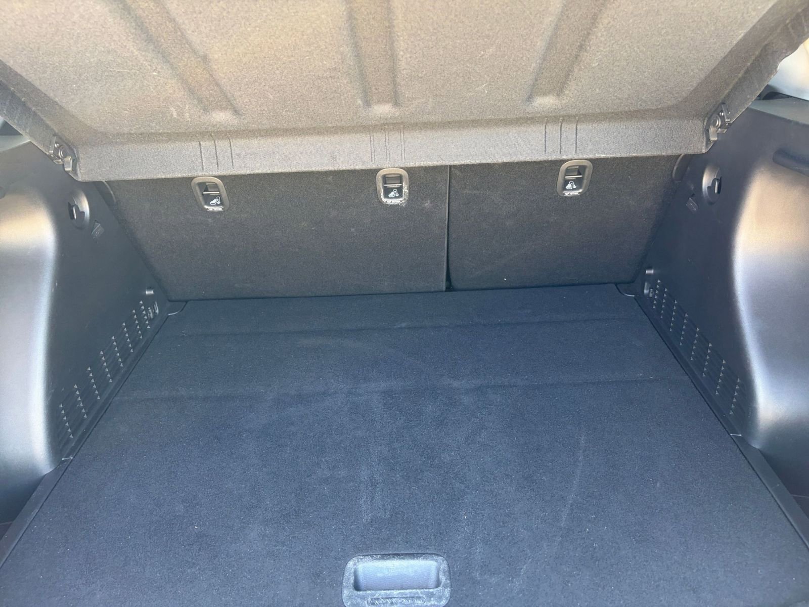 Used 2025 Hyundai Kona SEL image 30
