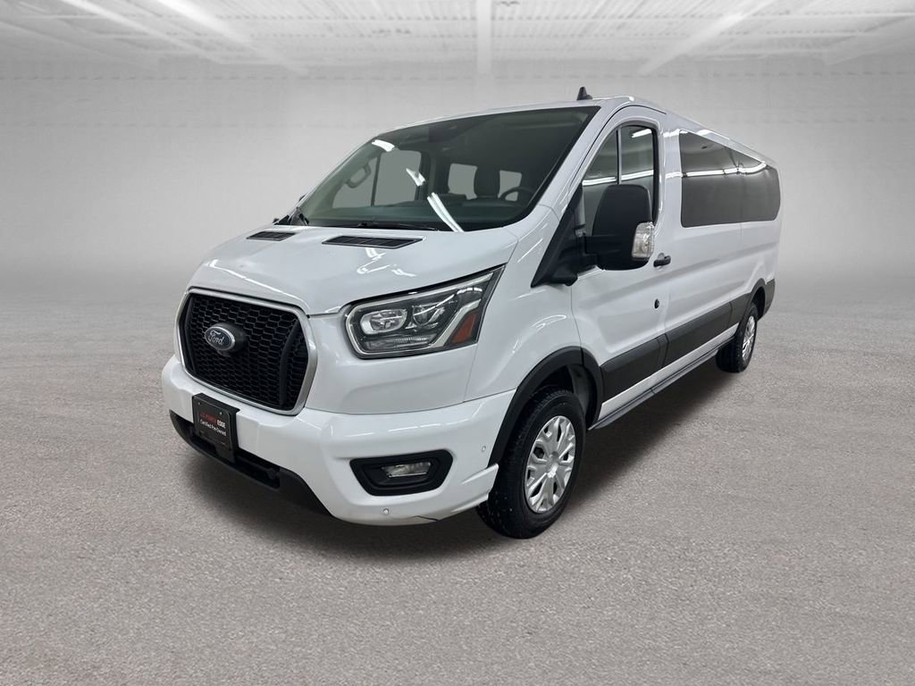 Used 2023 Ford Transit 350 XLT image 7
