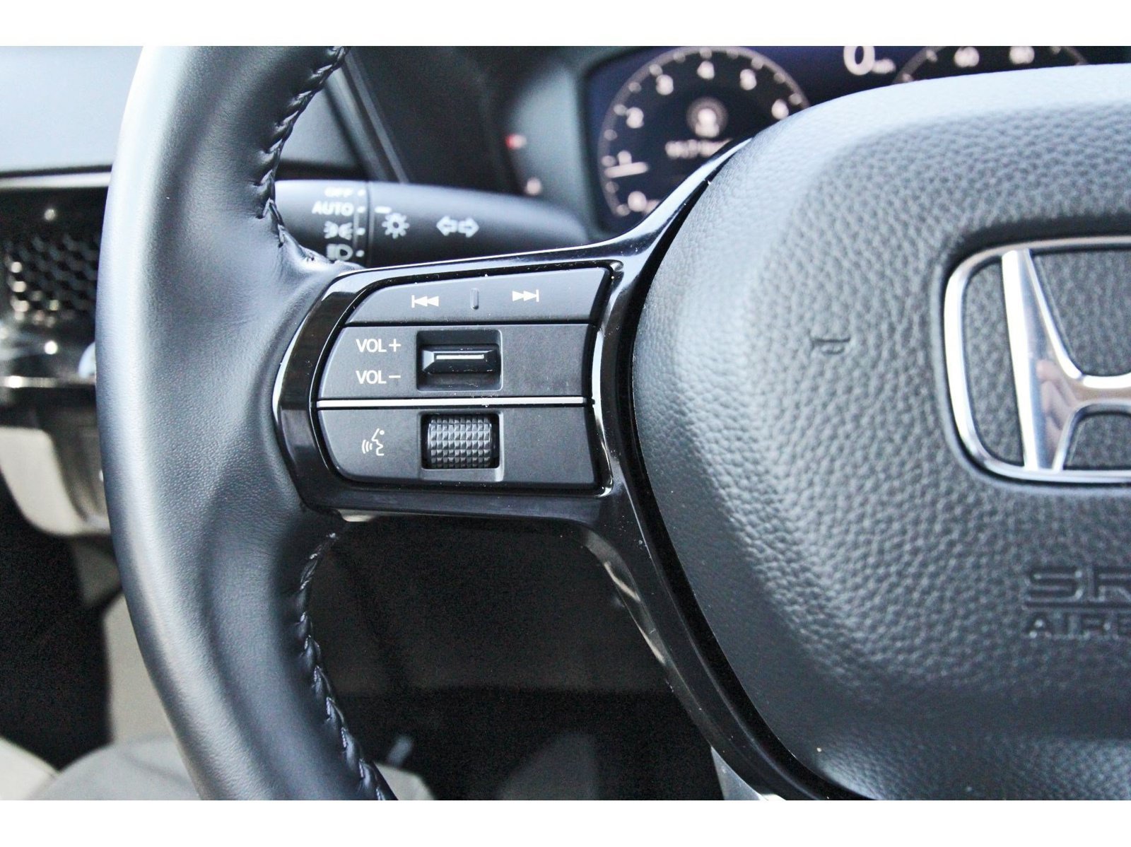 Used 2026 Honda CR-V EX-L image 24