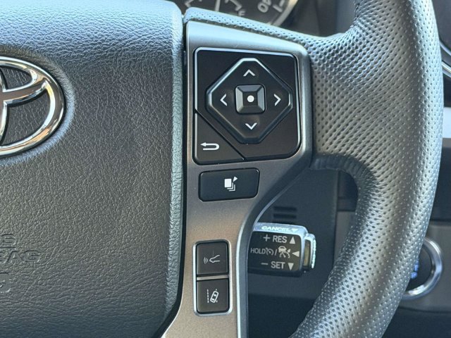 Used 2022 Toyota Tacoma TRD Sport AWD/4WD image 19
