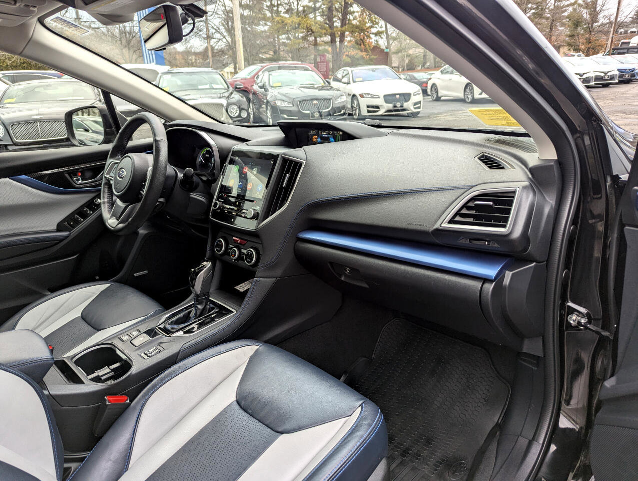 Used 2019 Subaru Crosstrek Hybrid w/ Moonroof Package w/Navigation image 40