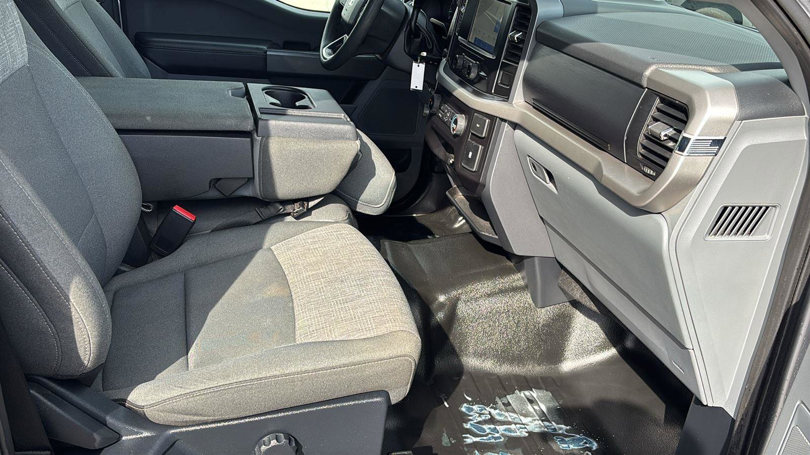 Used 2021 Ford F150 XLT image 19