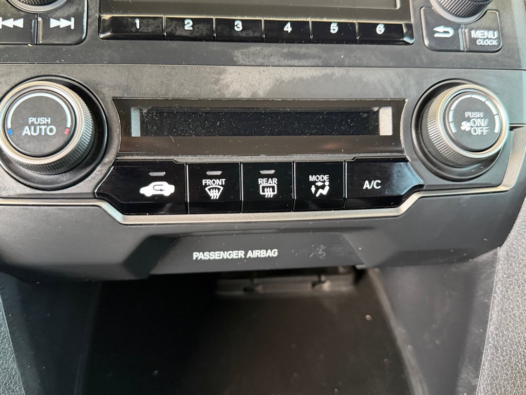 Used 2018 Honda Civic Sport image 13