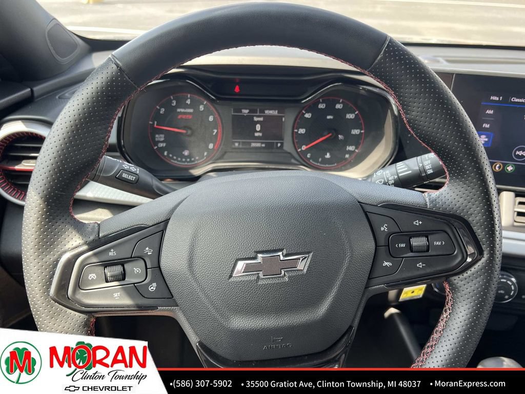Used 2024 Chevrolet Trax RS w/ Driver Confidence Package FWD image 18