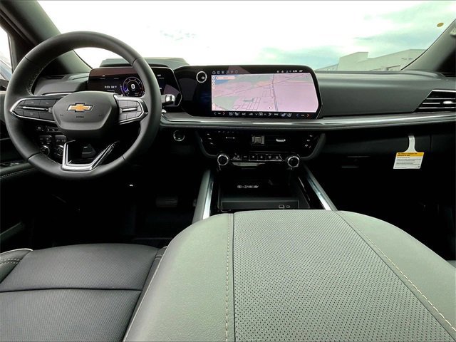 New 2026 Chevrolet Suburban Premier image 10