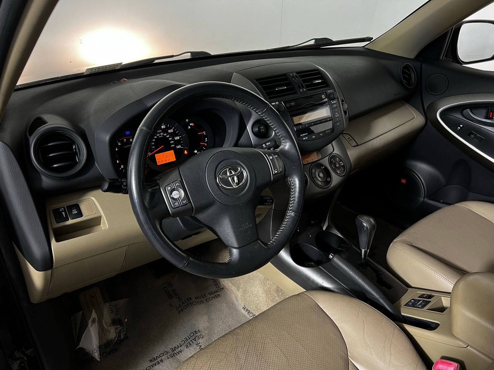 Used 2010 Toyota RAV4 Limited image 12