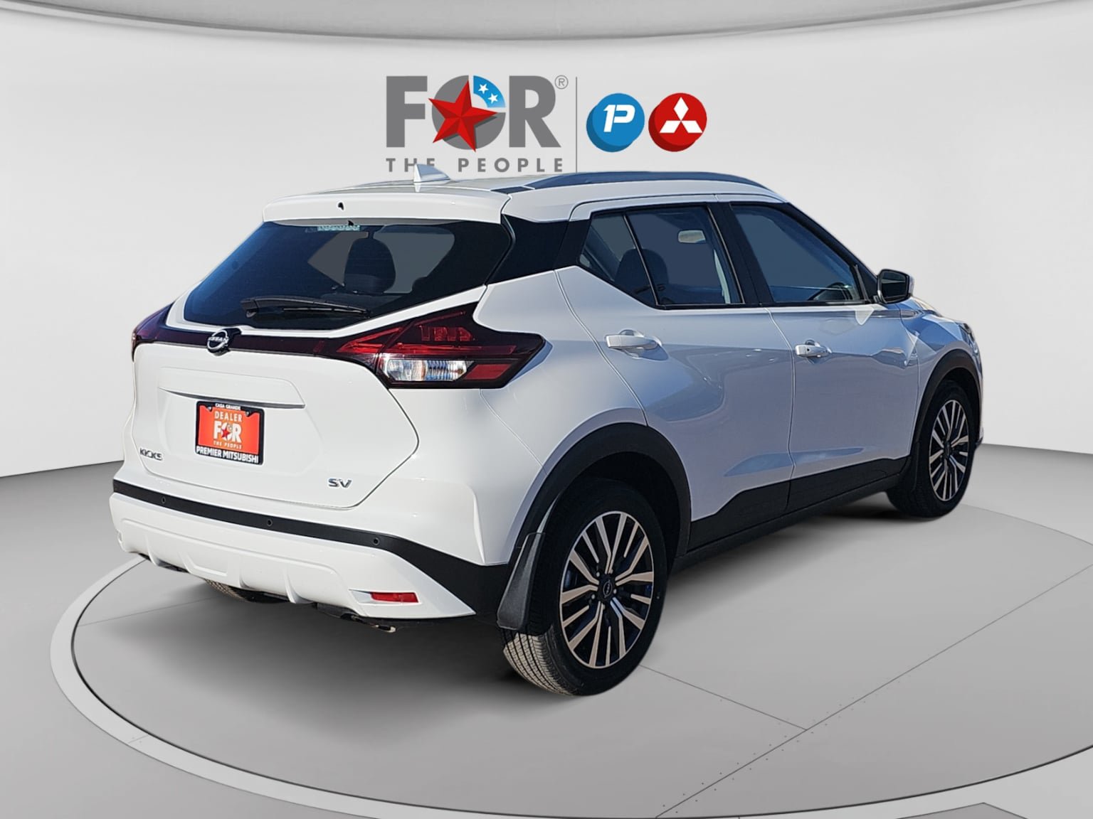 Used 2024 Nissan Kicks SV FWD image 5