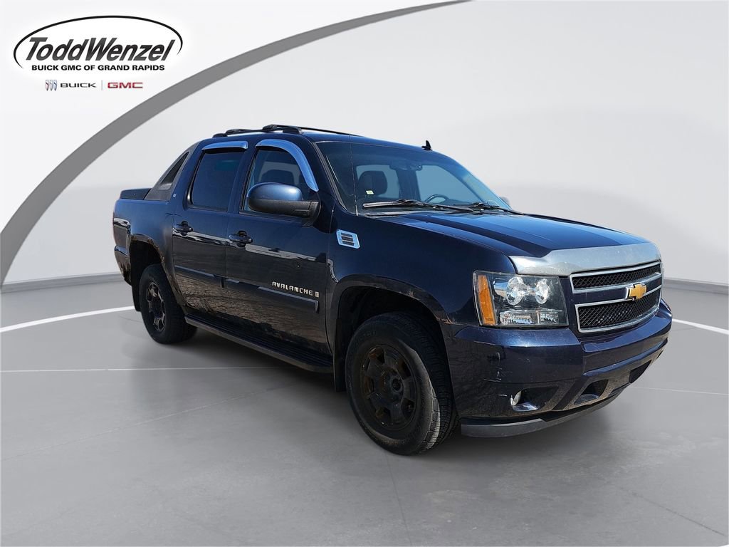 Used 2008 Chevrolet Avalanche LT
