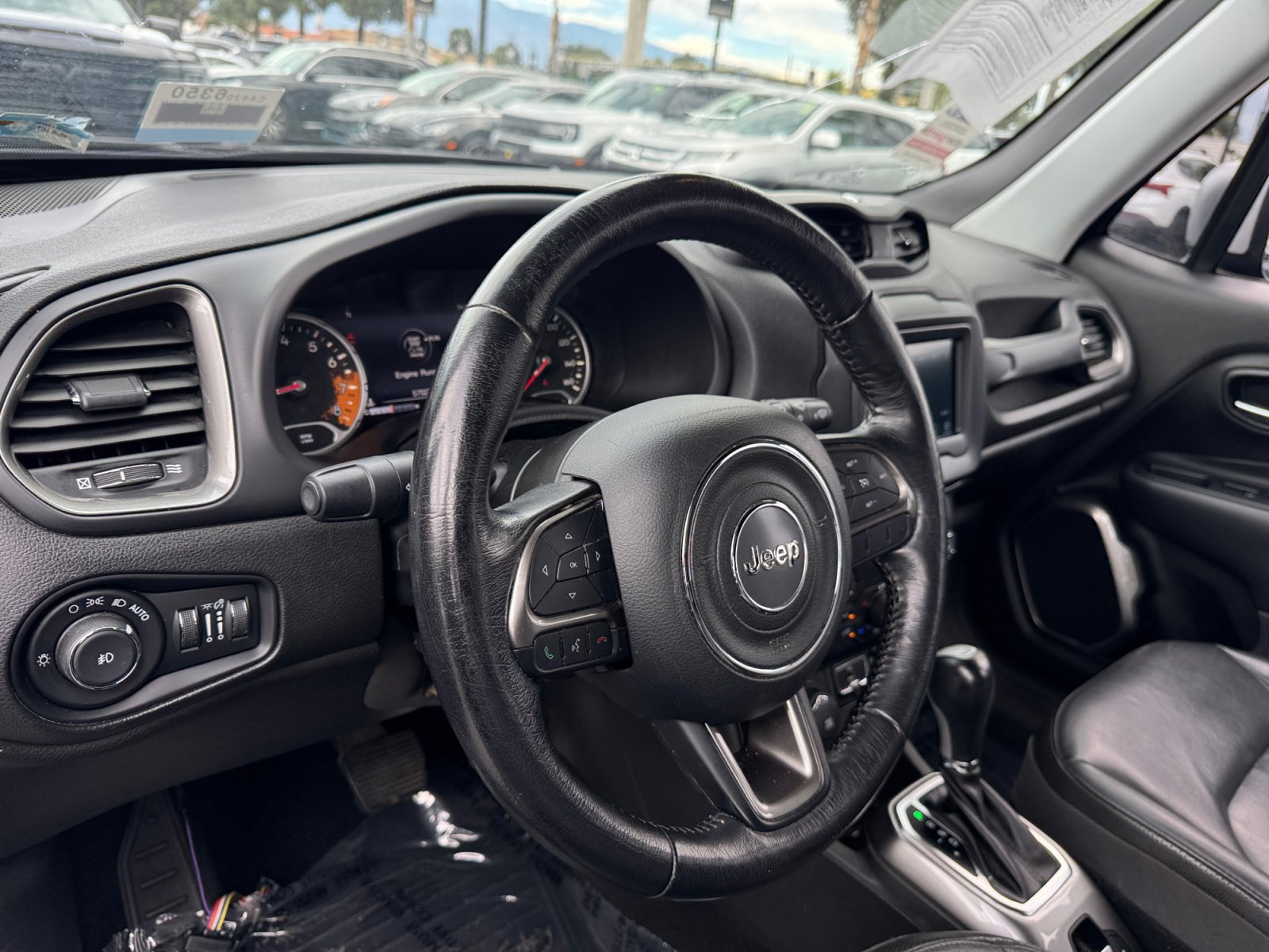 Used 2018 Jeep Renegade Limited AWD/4WD image 23