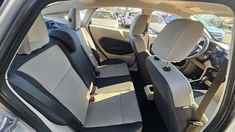 Used 2013 Ford Fiesta S FWD image 6