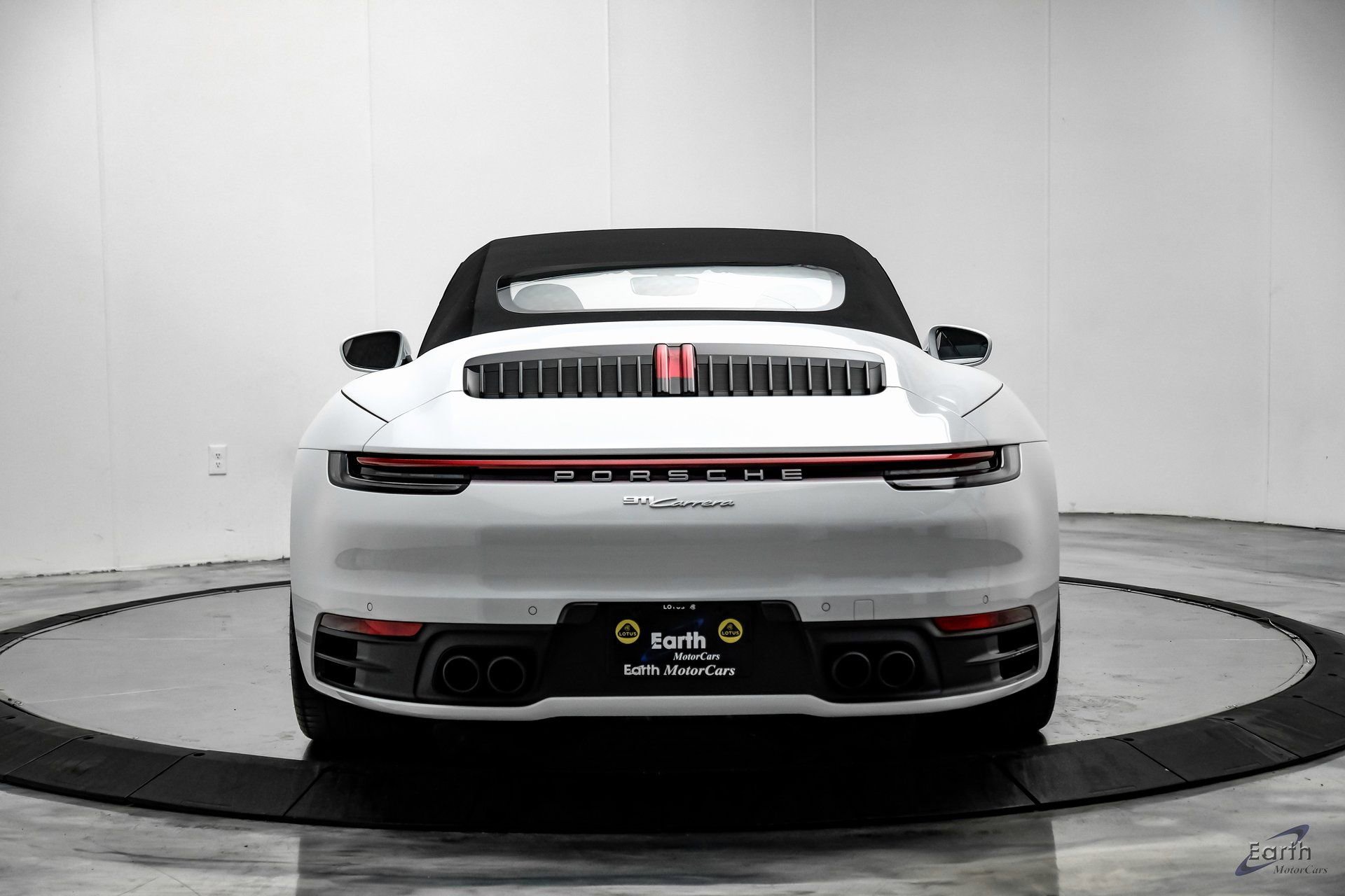 Used 2021 Porsche 911 Carrera 4 image 13