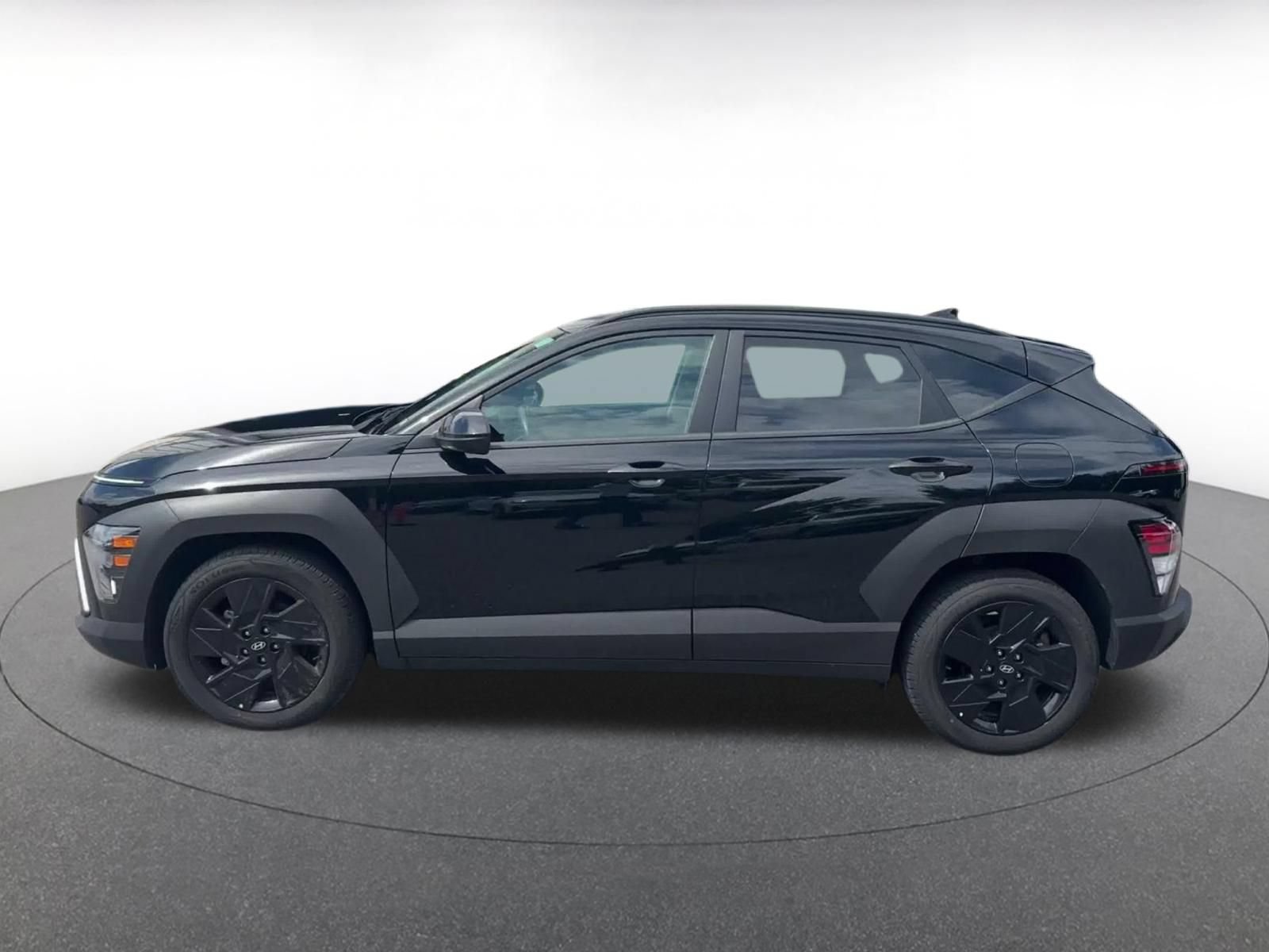 Used 2026 Hyundai Kona SEL Sport FWD image 7