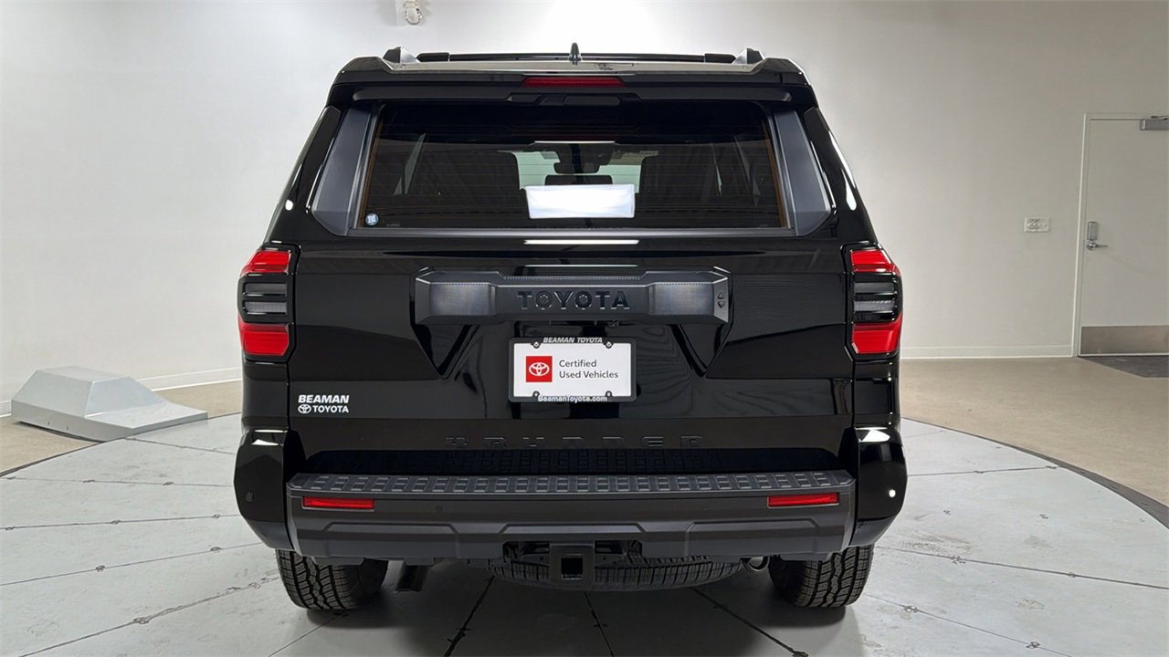 Certified 2025 Toyota 4Runner TRD Off-Road Premium image 4