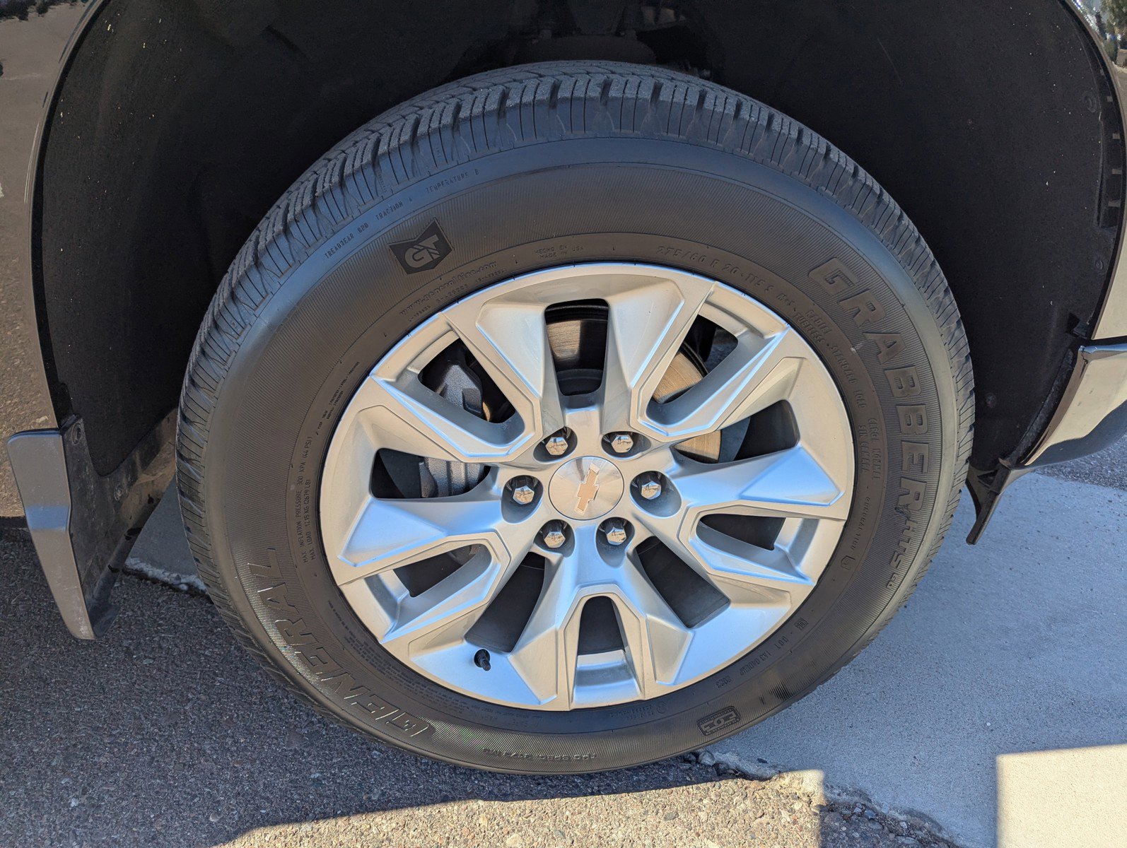 Certified 2024 Chevrolet Silverado 1500 Custom image 9