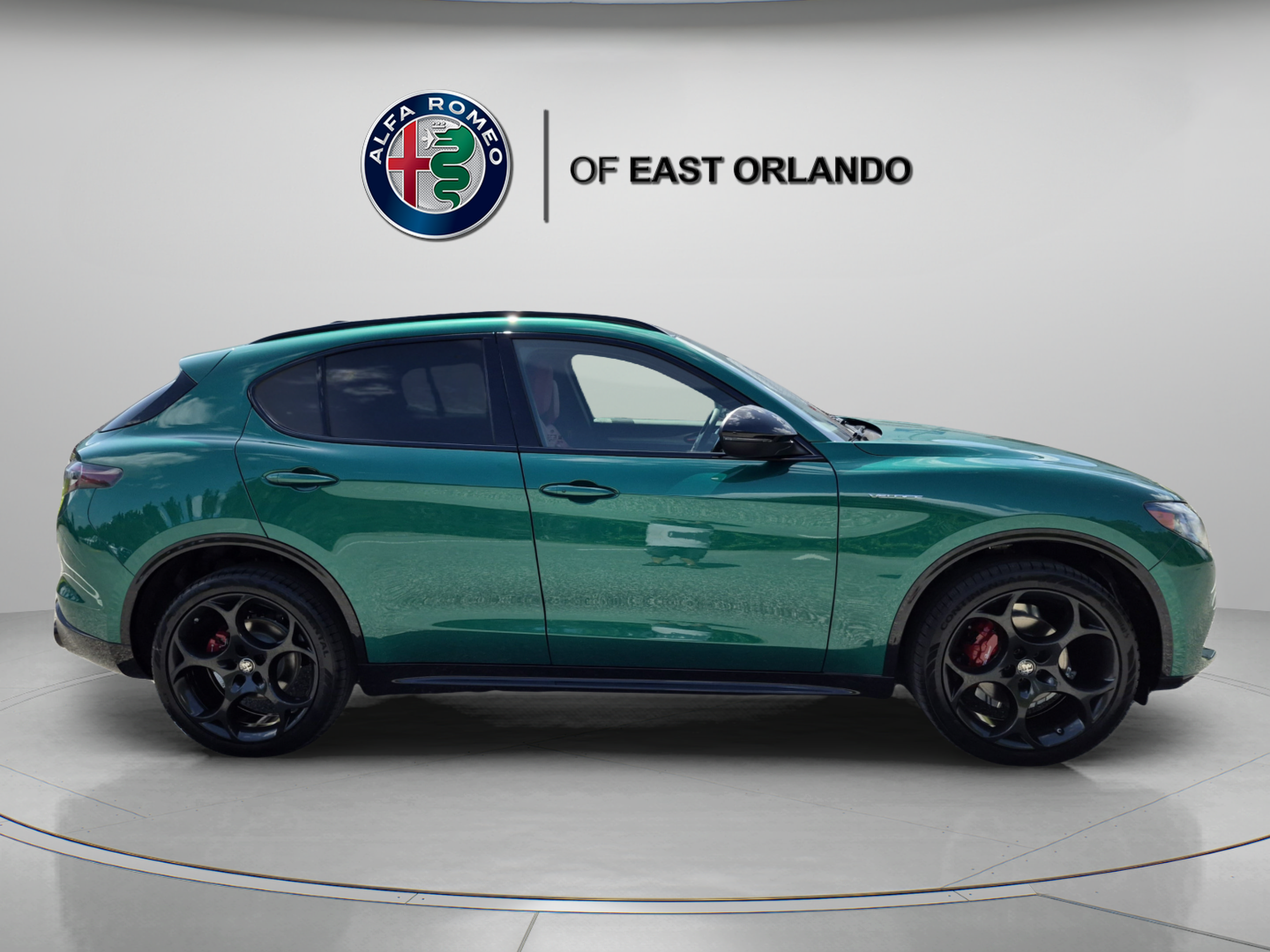 New 2026 Alfa Romeo Stelvio Sprint AWD/4WD image 8