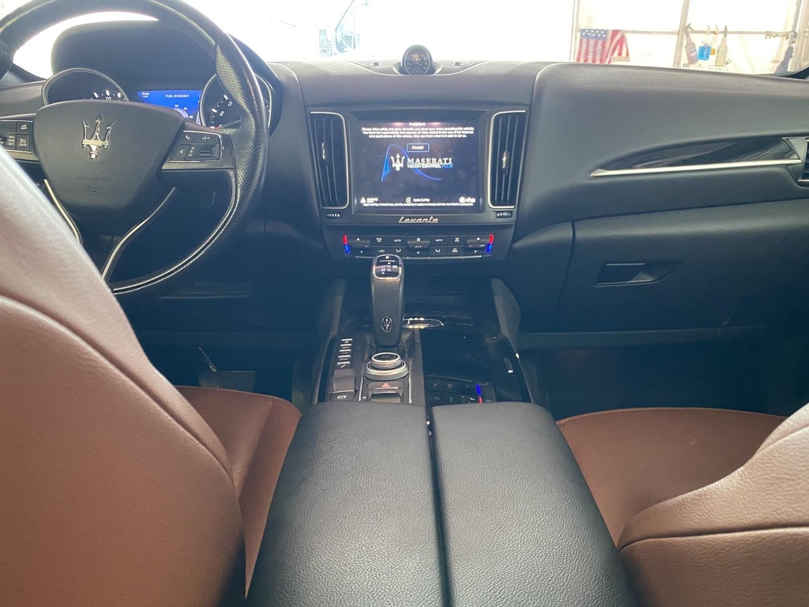Used 2020 Maserati Levante AWD/4WD image 13