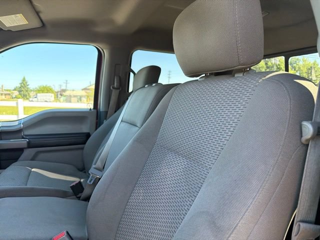 Used 2017 Ford F150 XLT w/ Equipment Group 302A Luxury AWD/4WD image 11