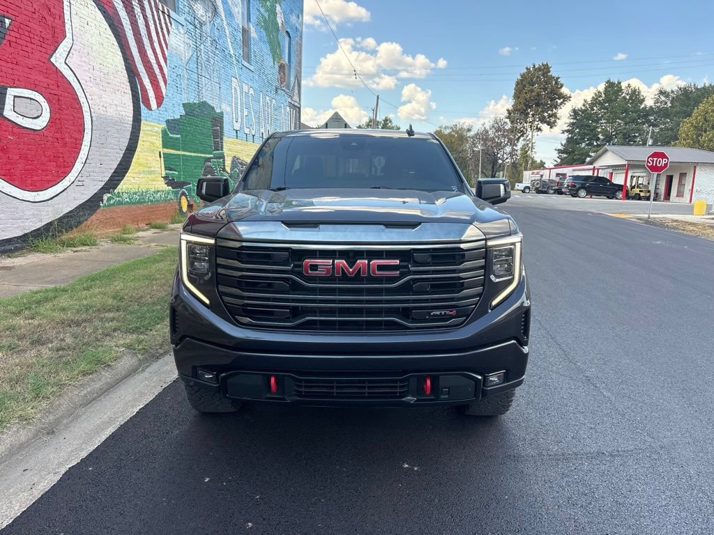Used 2022 GMC Sierra 1500 AT4 w/ AT4 Preferred Package AWD/4WD image 9
