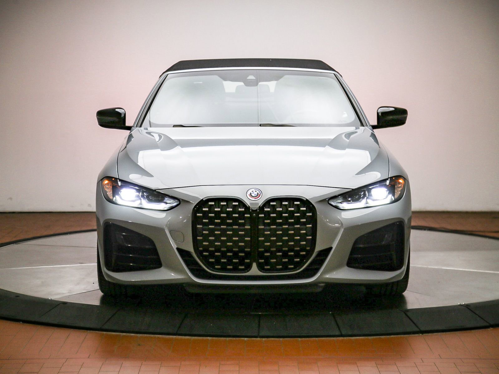 Used 2023 BMW M440i Convertible w/ Premium Package RWD image 13