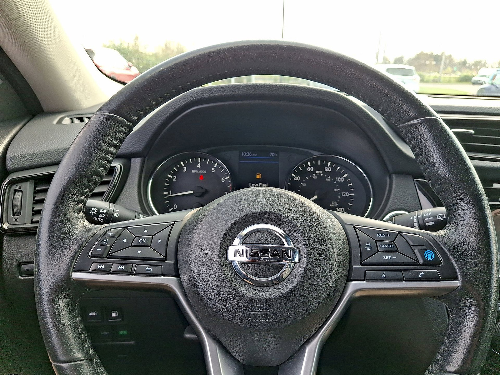 Used 2019 Nissan Rogue SL AWD/4WD image 16