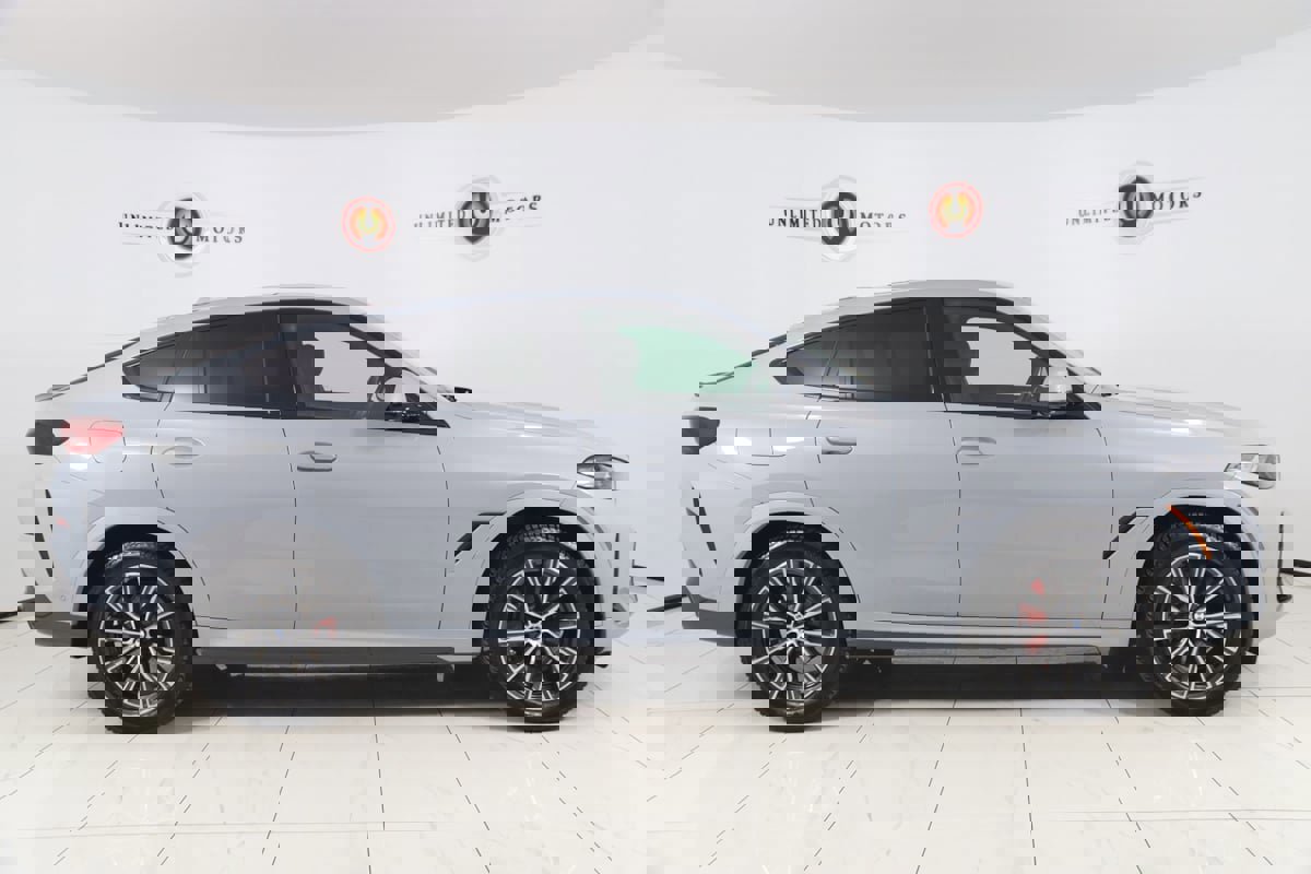 Used 2025 BMW X6 xDrive40i image 2