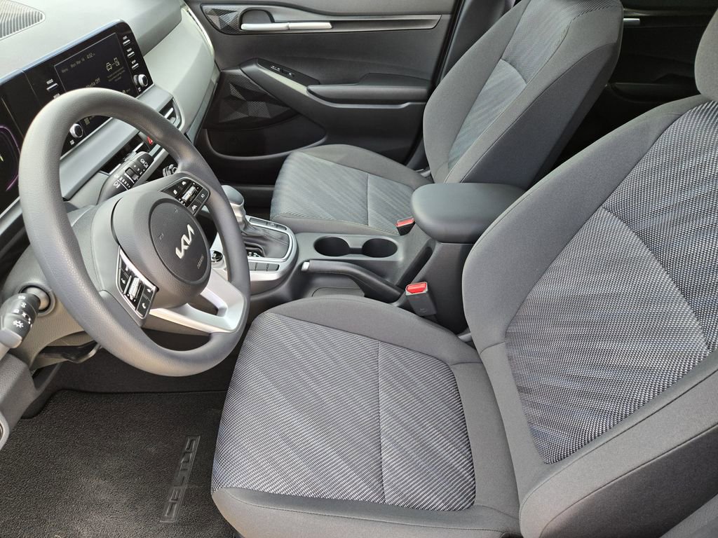 New 2026 Kia Seltos LX image 9