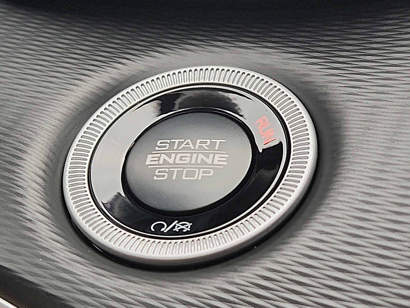 New 2025 Jeep Grand Cherokee Laredo image 16