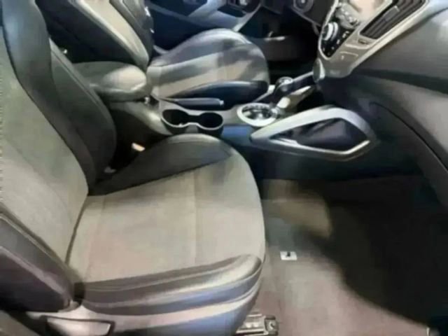 Used 2016 Hyundai Veloster w/ Option Group 02 image 29