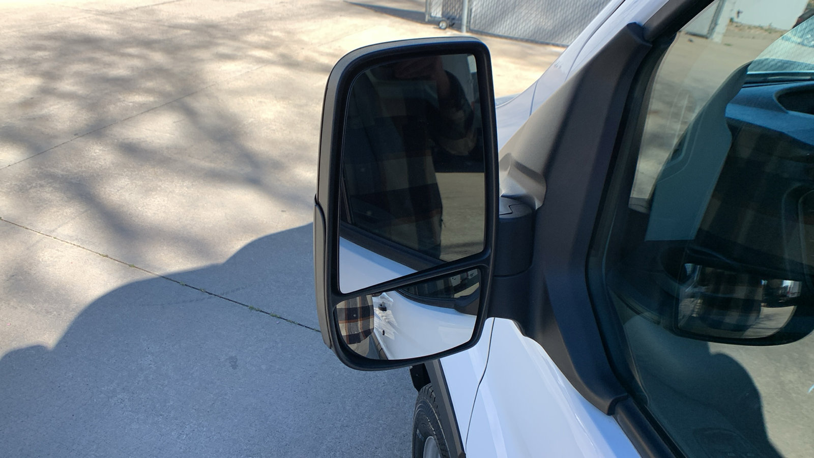 Used 2023 Ford Transit 250 Medium Roof AWD w/ Load Area Protection Package image 9