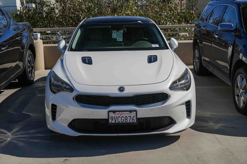 Used 2018 Kia Stinger Premium image 4