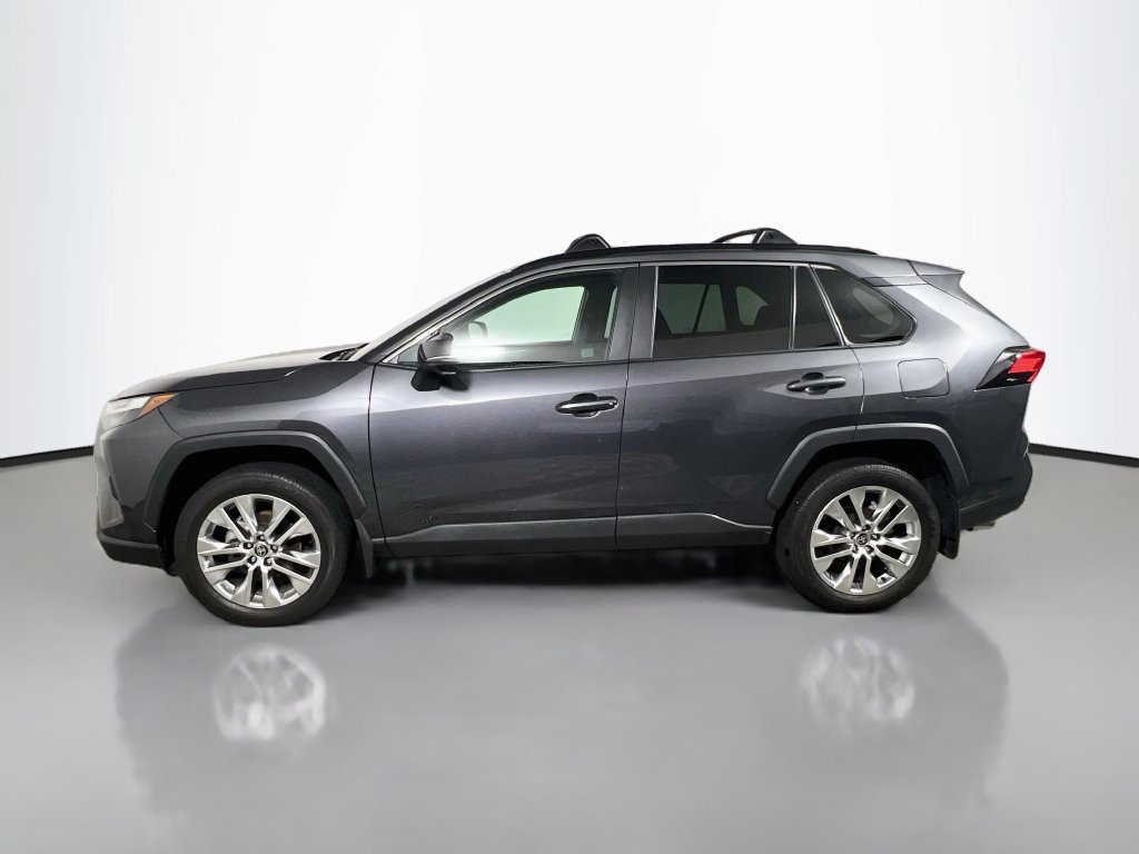 Used 2025 Toyota RAV4 XLE Premium FWD image 6