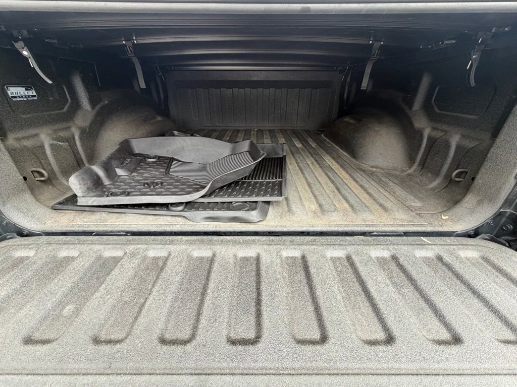 Used 2020 RAM 1500 Laramie w/ Sport Appearance Package image 8