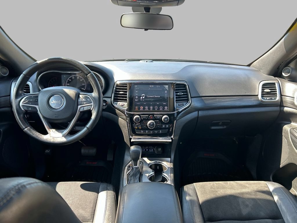 Used 2021 Jeep Grand Cherokee Laredo X AWD/4WD image 19
