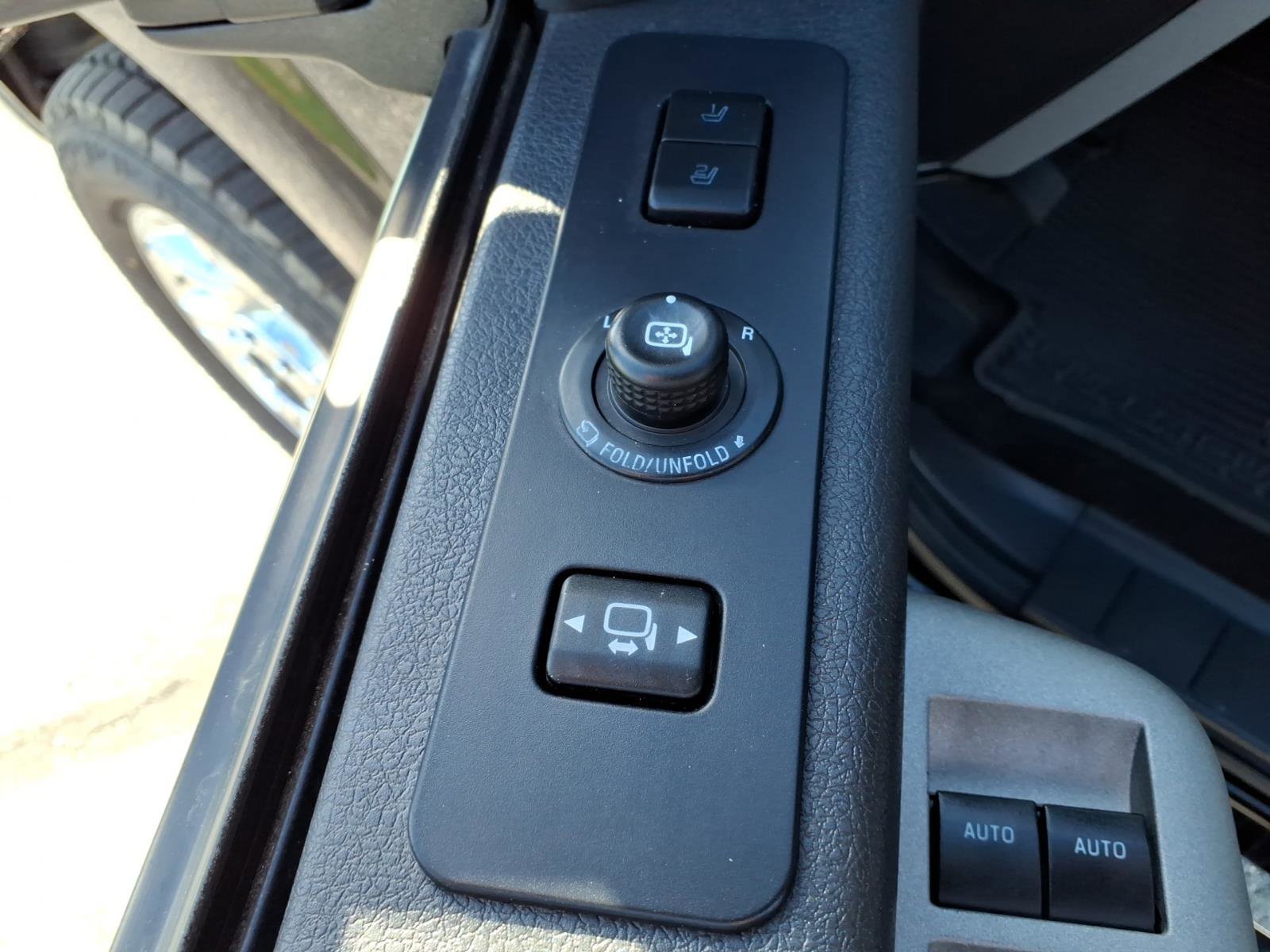 Used 2016 Ford F250 Lariat w/ Lariat Ultimate Package image 16