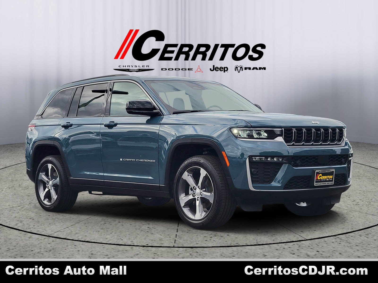 New 2026 Jeep Grand Cherokee Limited w/ Luxury Tech Group II