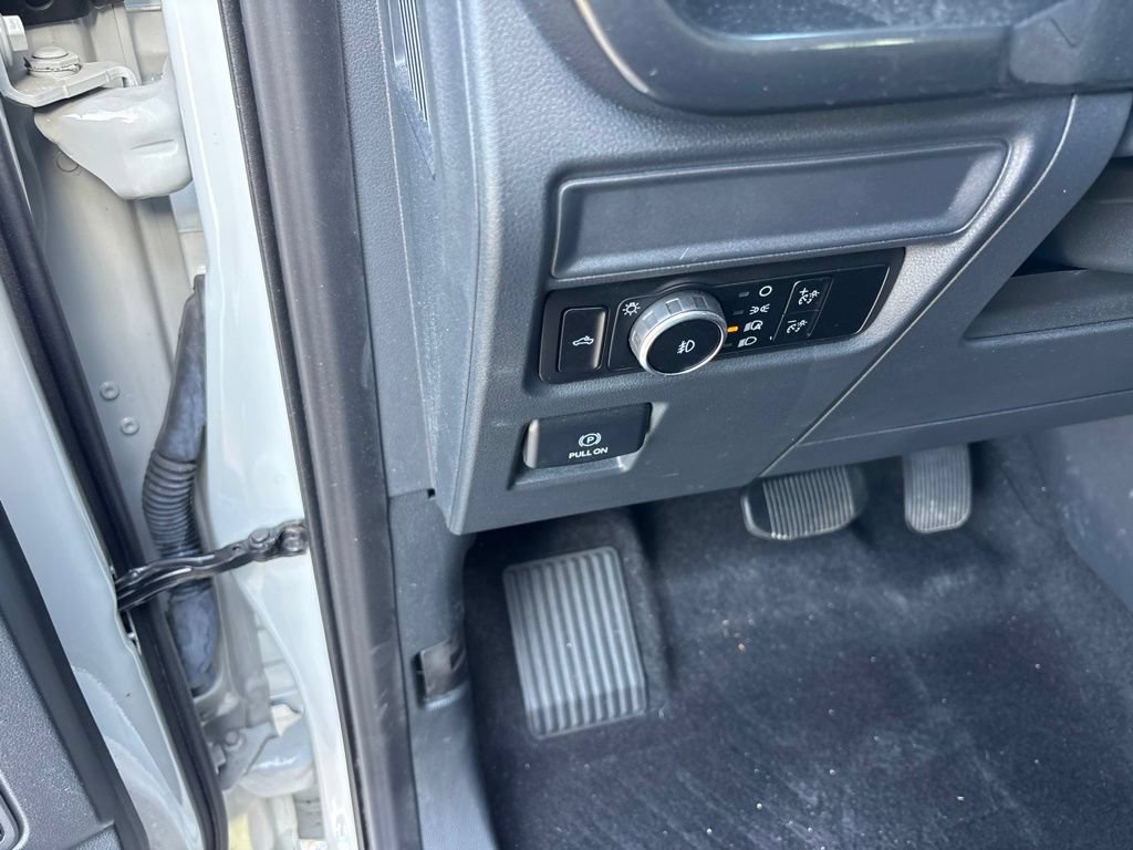 Used 2024 Ford F150 STX AWD/4WD image 27