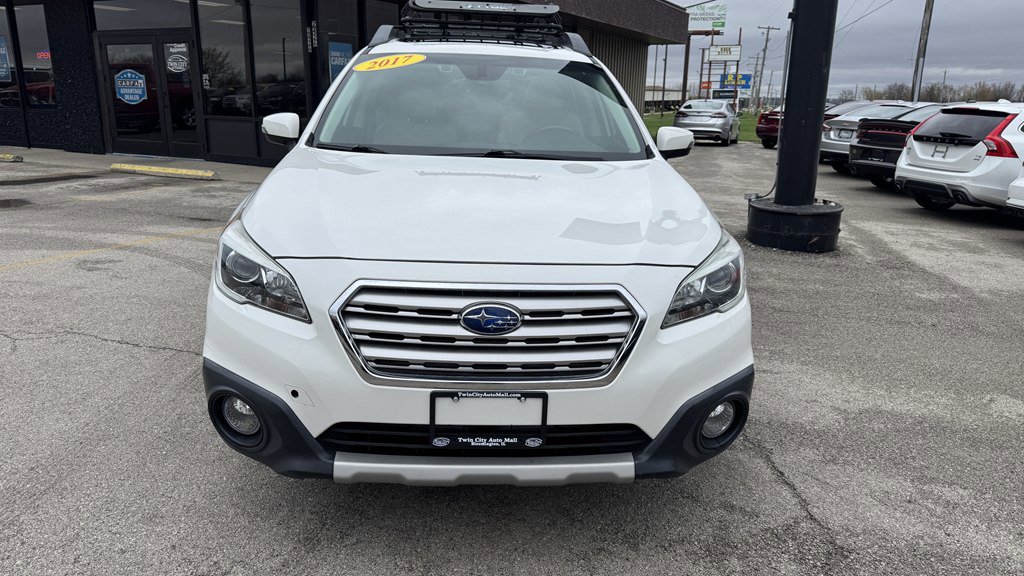 Used 2017 Subaru Outback 3.6R Limited image 3