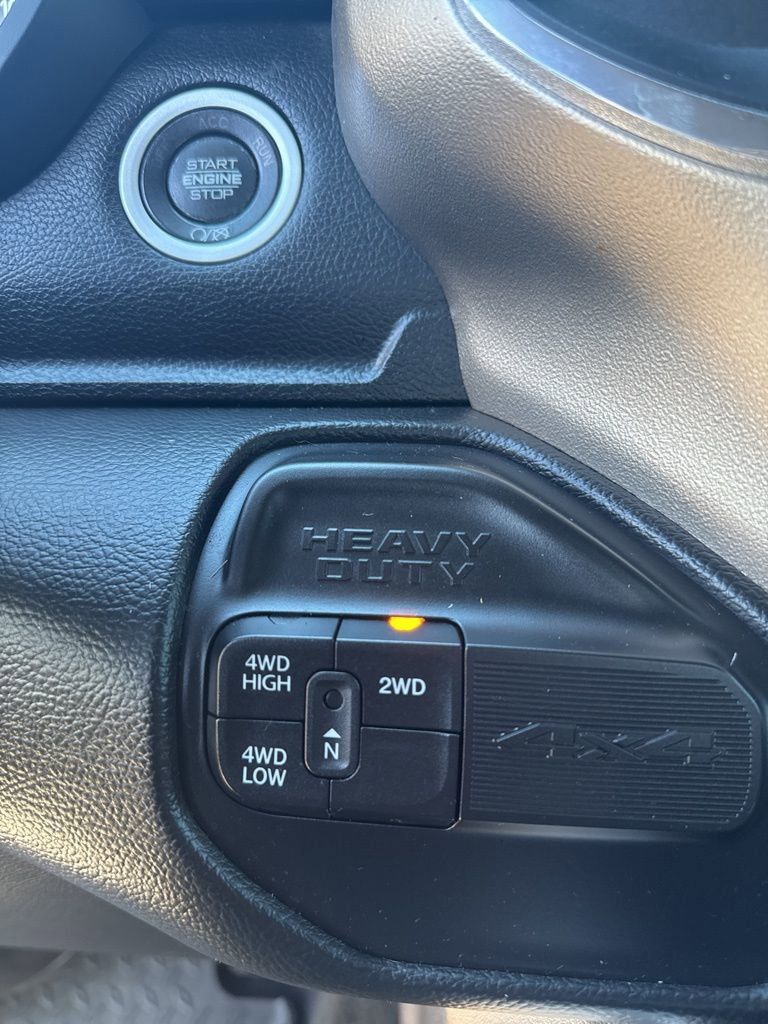 Used 2019 RAM 3500 Laramie image 28