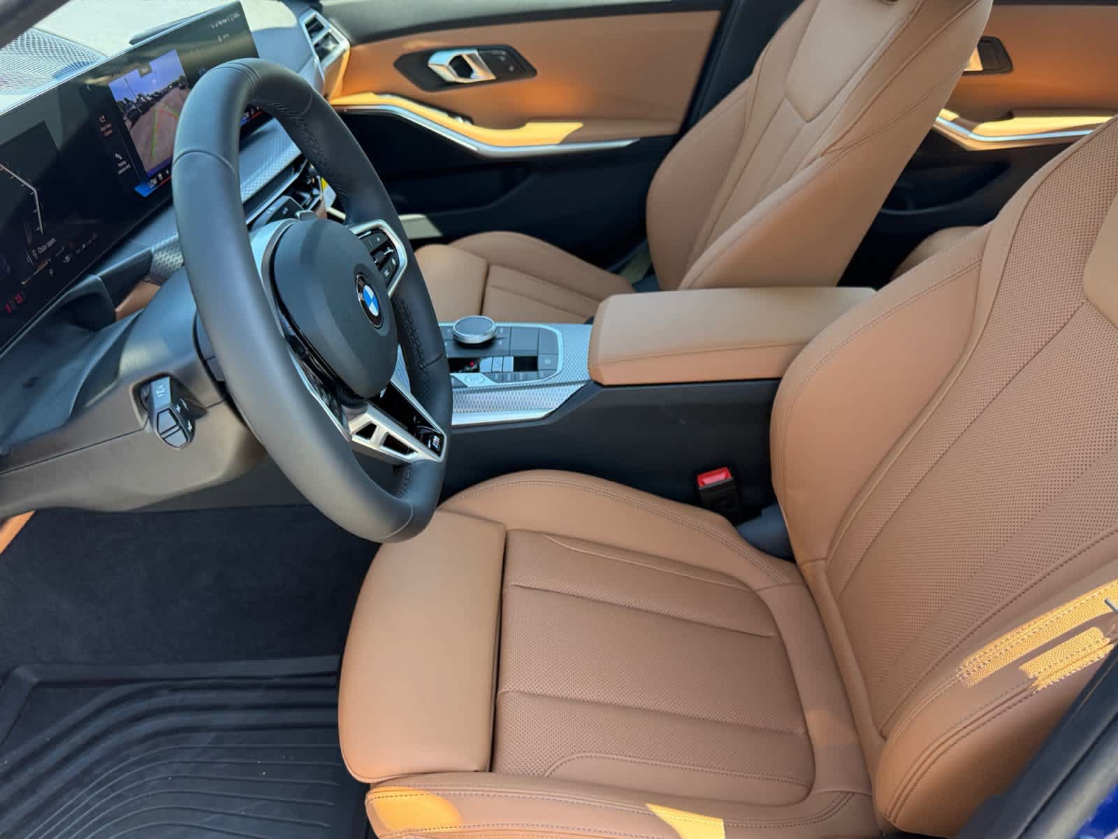 New 2026 BMW 330i Sedan w/ M Sport Package RWD image 11