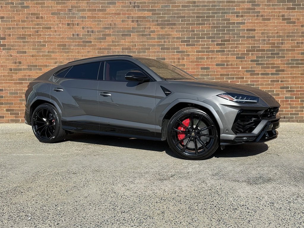 Used 2022 Lamborghini Urus image 9