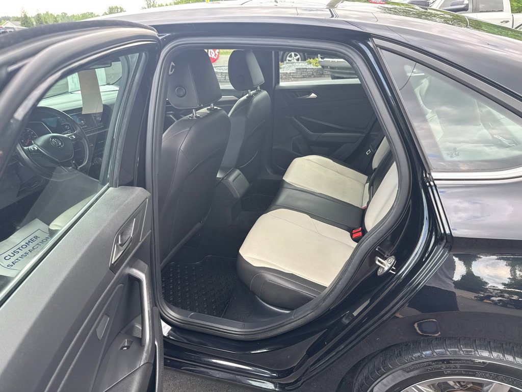 Used 2019 Volkswagen Jetta FWD image 10