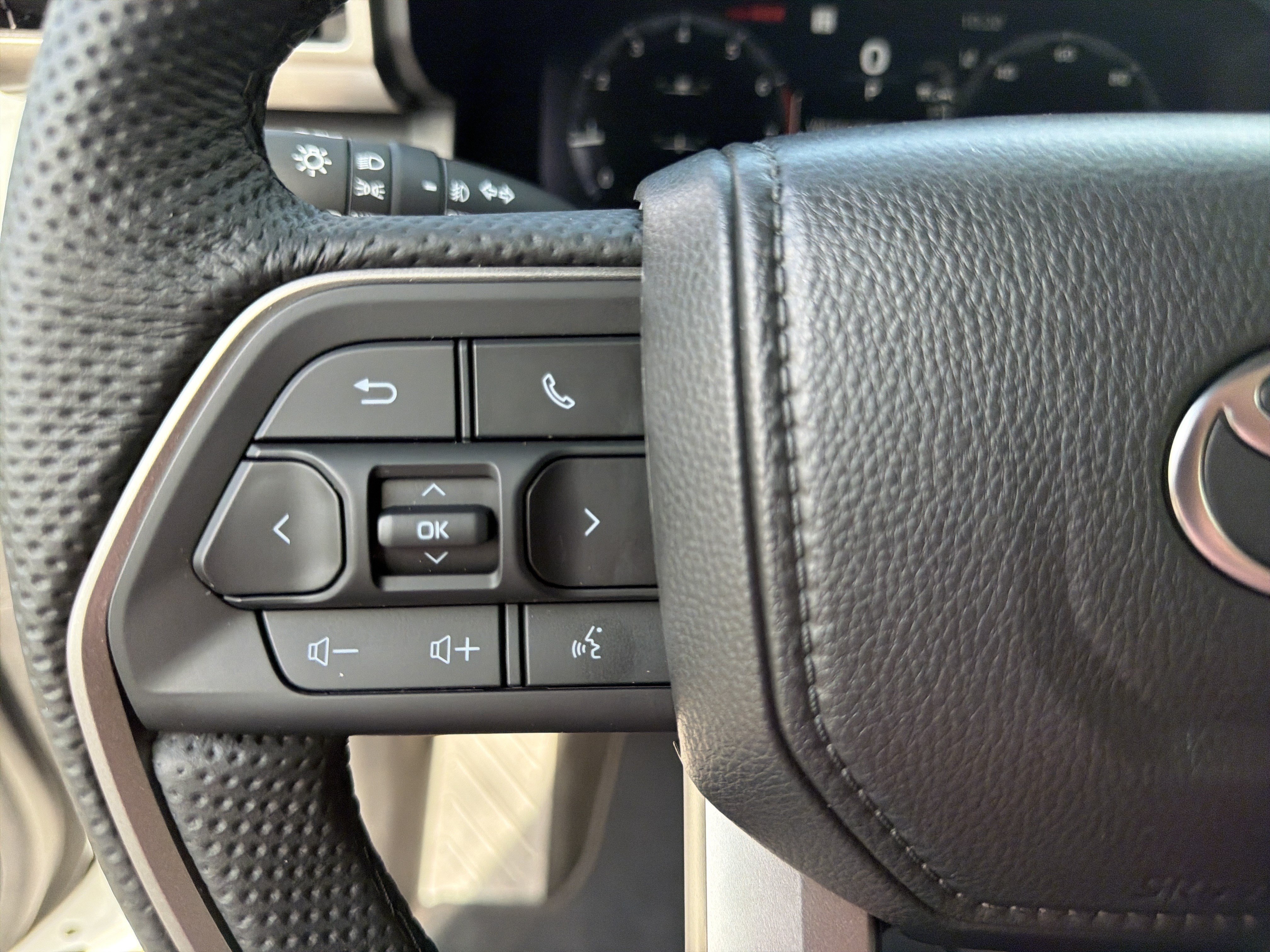Used 2026 Toyota Tacoma TRD Off-Road AWD/4WD image 24