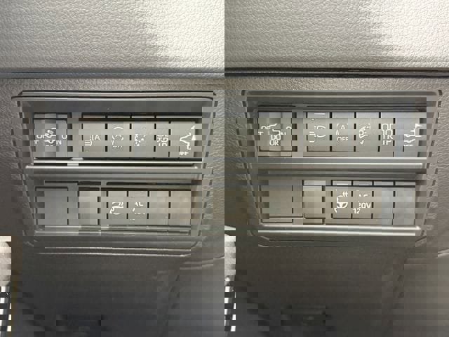 Used 2026 Toyota Tundra Limited image 24