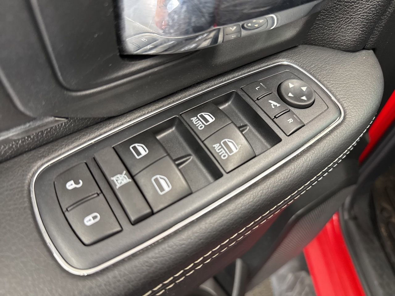 Used 2017 RAM 1500 Sport w/ Convenience Group image 38