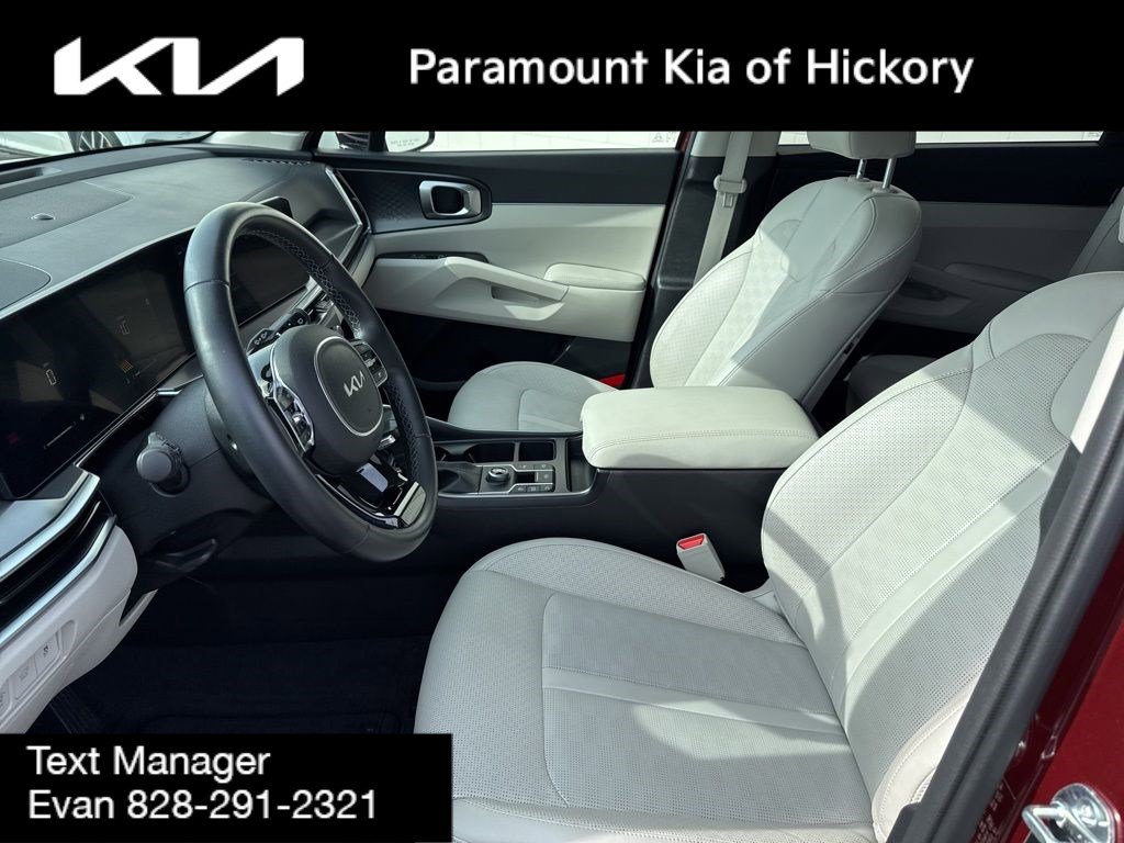 Used 2024 Kia Sorento EX w/ Panoramic Sunroof Package image 25