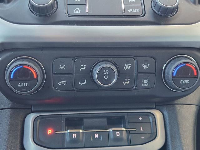 Used 2023 GMC Acadia SLE image 18