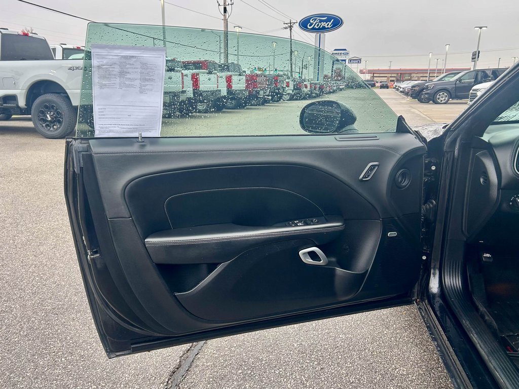 Used 2021 Dodge Challenger GT w/ Plus Package image 11